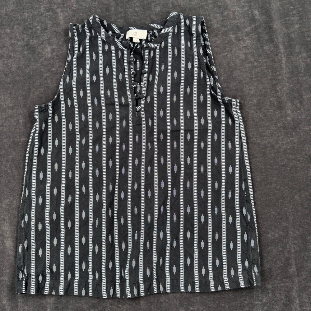 Loft Outlet Women V Neck S Black White Striped Aztec Geometric Sleeveless Top
